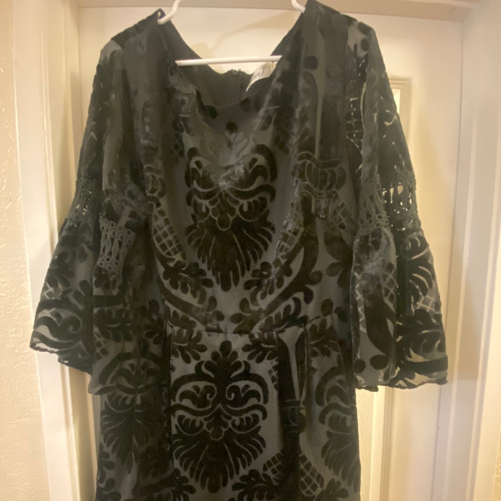 NWT ELIZA J BLACK DRESS